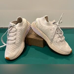 NOBULL Allday Knit  Athletic Shoes Size 6